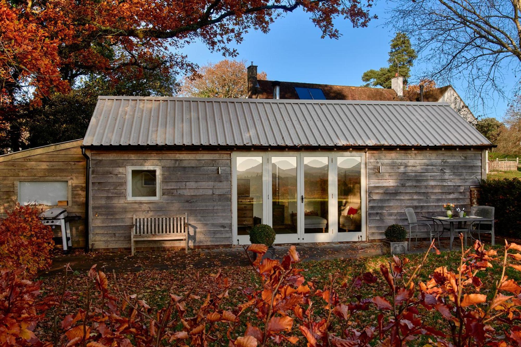 Stunning Cabin With Incredible Views Near Goodwood Rogate 외부 사진